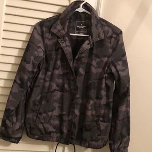 American Eagle green camouflage jacket; size Small